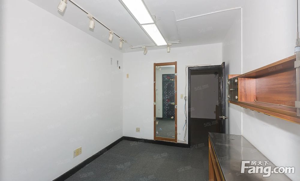 黄龙世纪苑 保俶塔 三房朝南 房龄新带电梯 单价低