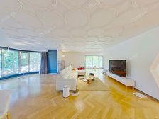 一梯两户满五 三卧朝南三个阳台 双明卫