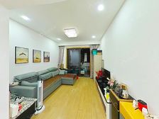 人车分流,户型方正,带产权车位,价可谈。