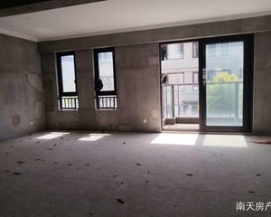 雅戈尔新长岛4室2厅3卫南北朝向520.0万元/套出售