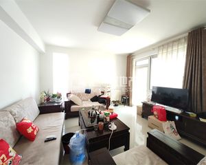靠山居艺墅4室2厅精装修