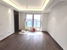 中梁壹号院3室1厅2卫南朝向350.0万元/套出售