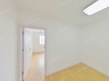 19号线100米,双南电梯,配套成熟,交通便利