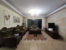 民大地铁口 皇家后花园骋望剑桥郡 精装大四房 带车位