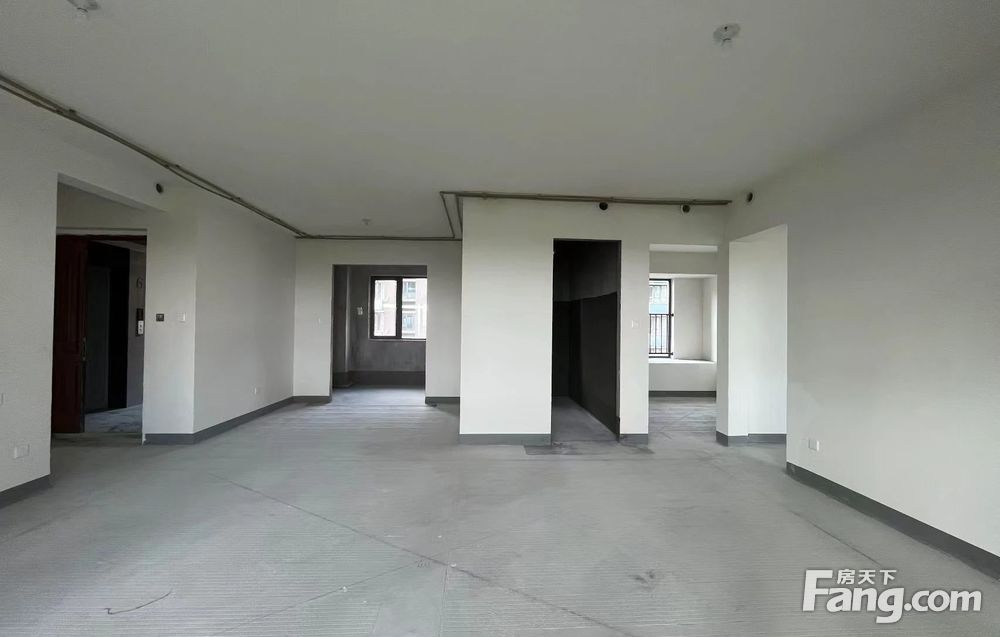 9000多现房阳光城文澜府 128平3居 南向毛坯 随时签约