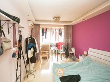 前滩三林,朝南客厅正气,采光无遮挡,花园位置交通方便