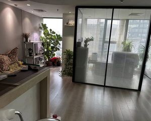 北三环再无此单价 数码银座92平 民用水电 管家式物业