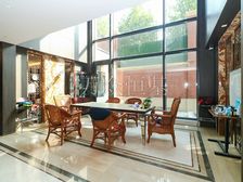 南北通透翡翠公园5室6厅精装修