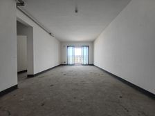 此价格还可少5万 轻轨大3房 业主安心急卖