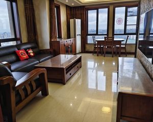 东都华庭3室2厅1卫南北朝向262.0万元/套出售