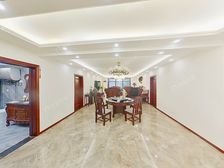 新上西三南北通透四居室,小区中间位置 ,优质房源