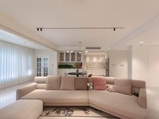 华侨城嘉陵江天 精装大平层 奶油风设计