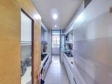 骏景花园 4 房 132.34 方 配套成熟 交通便利