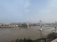 北滨路全看江房源。鲁能星城外滩 实得面积350多 房源保真!