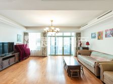 香江花园小区3室2厅精装修