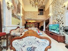 新牌坊 比华利豪装独栋 带电梯 内圈带大花园