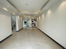 天昌东盟中央城B区 6房2厅270万