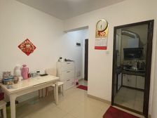 新上售盘 价格可谈 融穗华府 3 房 80.25 方