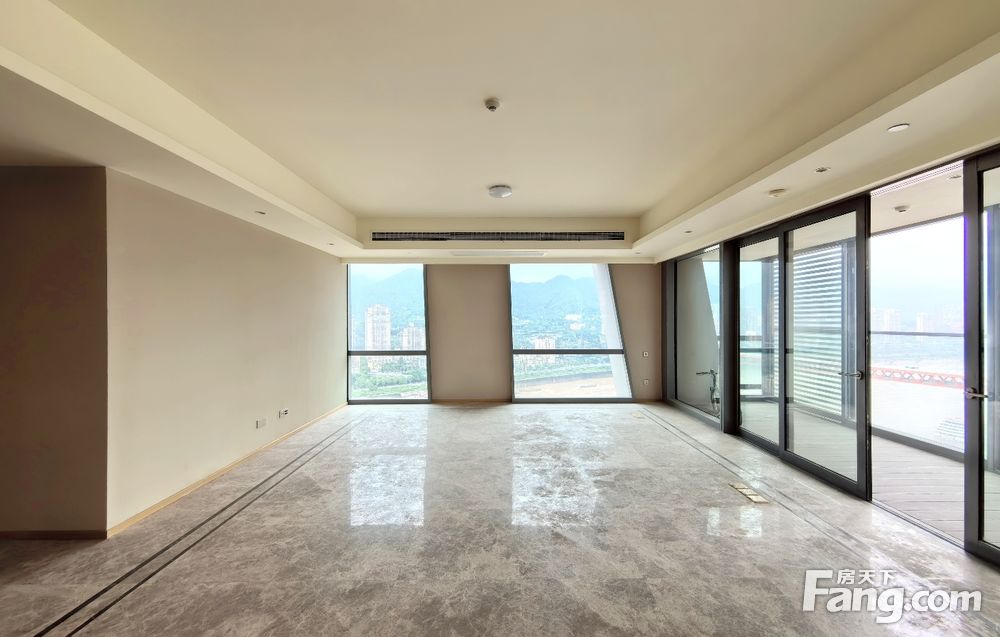 重庆地标 来福士广场 豪装2房 一线江景 业主亏本急售