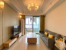 观音桥商圈旁 精装2房 视野开阔 拎包入住