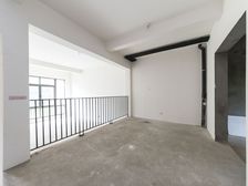 新出莱蒙城联排别墅毛坯 特价 急卖 随时看房