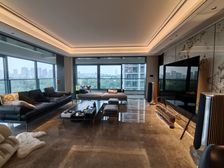湾云府5室2厅4卫南朝向1560.0万元/套出售