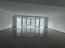 湾云府5室2厅3卫南朝向1156.0万元/套出售