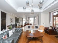 中星红庐三期独栋 5房 好房急售 南临河的房子