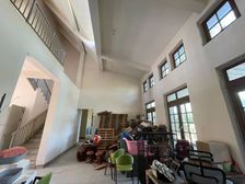 控源房源 临河大独栋占地1900平花园1600平