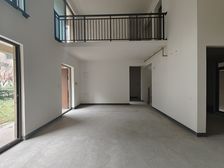 稀缺, 中轴景观带上,横厅,花园面积大。下叠哟。