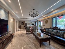 渝北区 世茂珺悦府 六房 968万