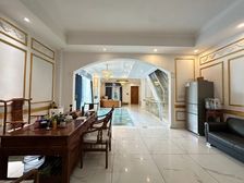 照母山精装别墅亏本出 东原湖山樾别墅 五房 联排拎包入住