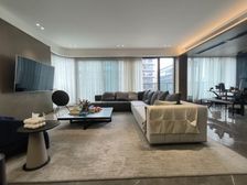 龙湖品质跃层大平层,装修花费120W,地暖中央空调齐全。