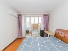 新出罗山四村全明两房,户型方正,采光没有遮挡,业主诚意出售!