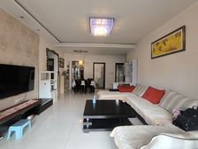 沙坪坝区 重大花园 三房 151万