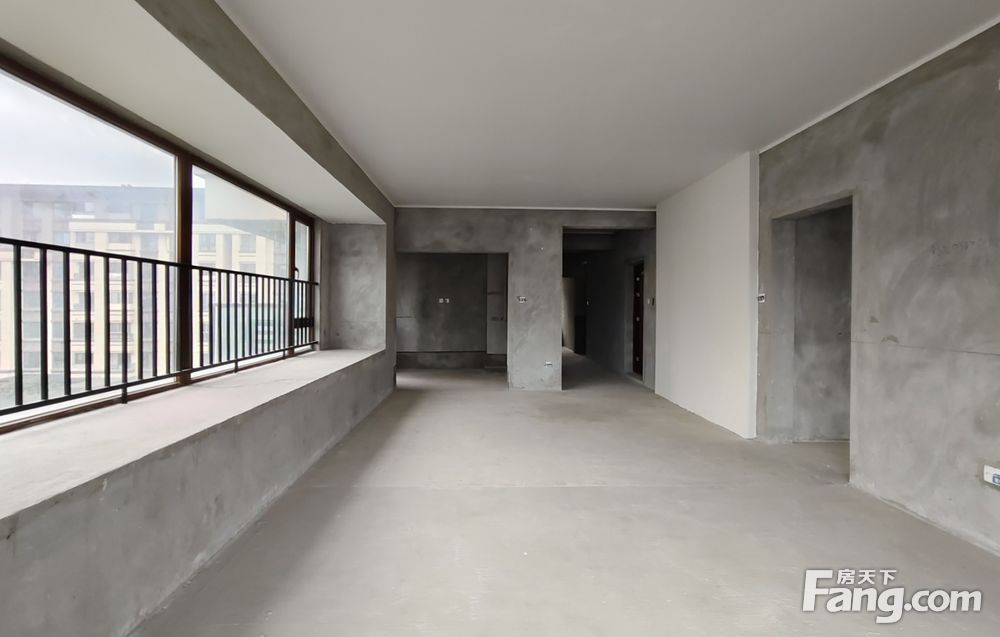 跳楼价急售，保利堂悦照水园，清水大四房，南北通透，一梯一户