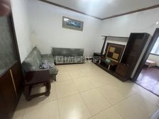 五一广场附近,国贸商圈精装两室两厅诚心出售