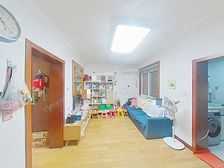 小区中间位置,中间楼层,双南全明能改南北两房,诚意出售能谈