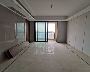 海志府4室2厅2卫南朝向600.0万元/套出售