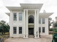 浦东金宇独栋别墅 (必看好房 大花园 )诚意出售/