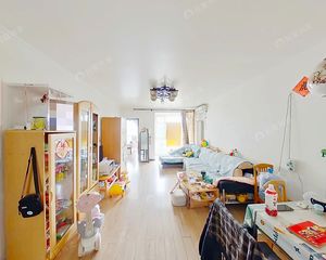 望都新地中间层南北通透户型方正采光好进出方便