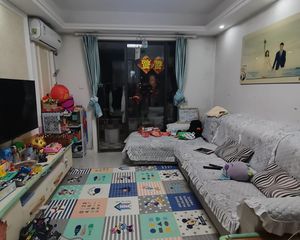 中哲时尚城2室2厅1卫南朝向110.0万元/套出售