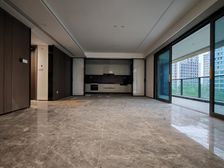 玻璃幕墙大平层,入则宁静,园林式住宅