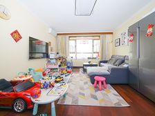 地铁旁高楼层西向两居室,婚房装修 商品房