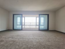 渝北光环商圈五房210万 背⑧中书包 随时看房