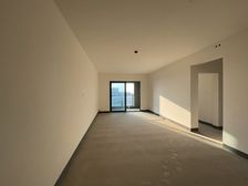 光环旁,公园旁香港置地品质小区四房 156万