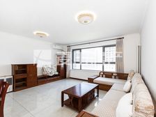 南北通透金城华庭3室1厅精装修