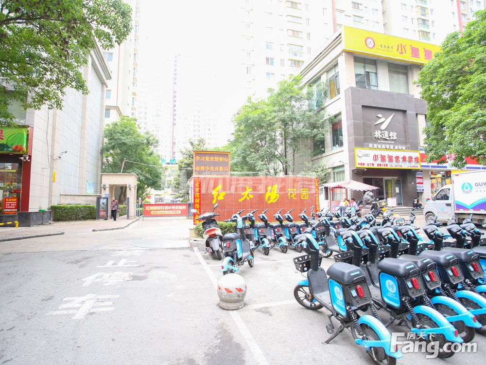小区相关图
