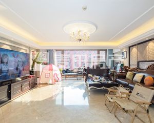 南北通透世茂宫园3室2厅精装修