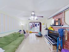 望春园精装修板楼两居室 南北通透 采光好 视野无遮挡